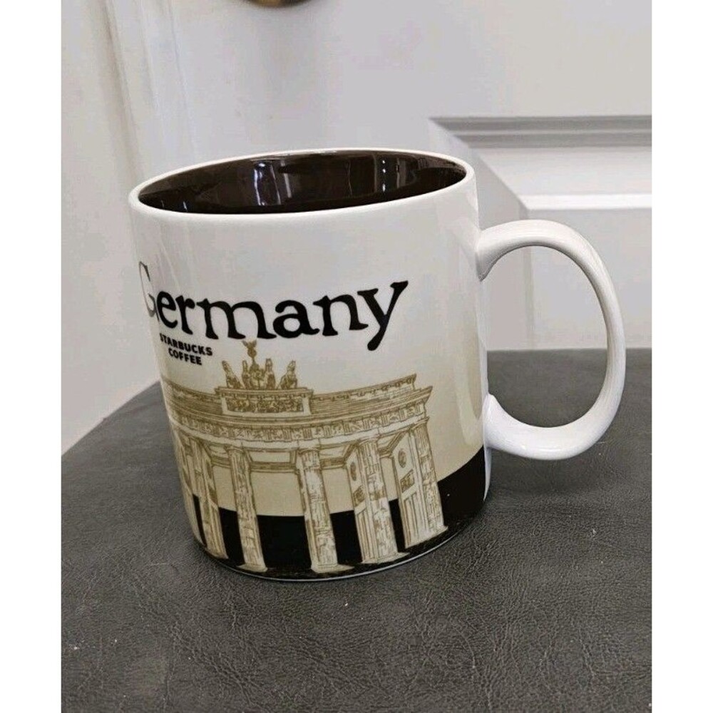 Starbucks Coffee Mug Germany Deutschland Global Icon Collector Series 16 oz